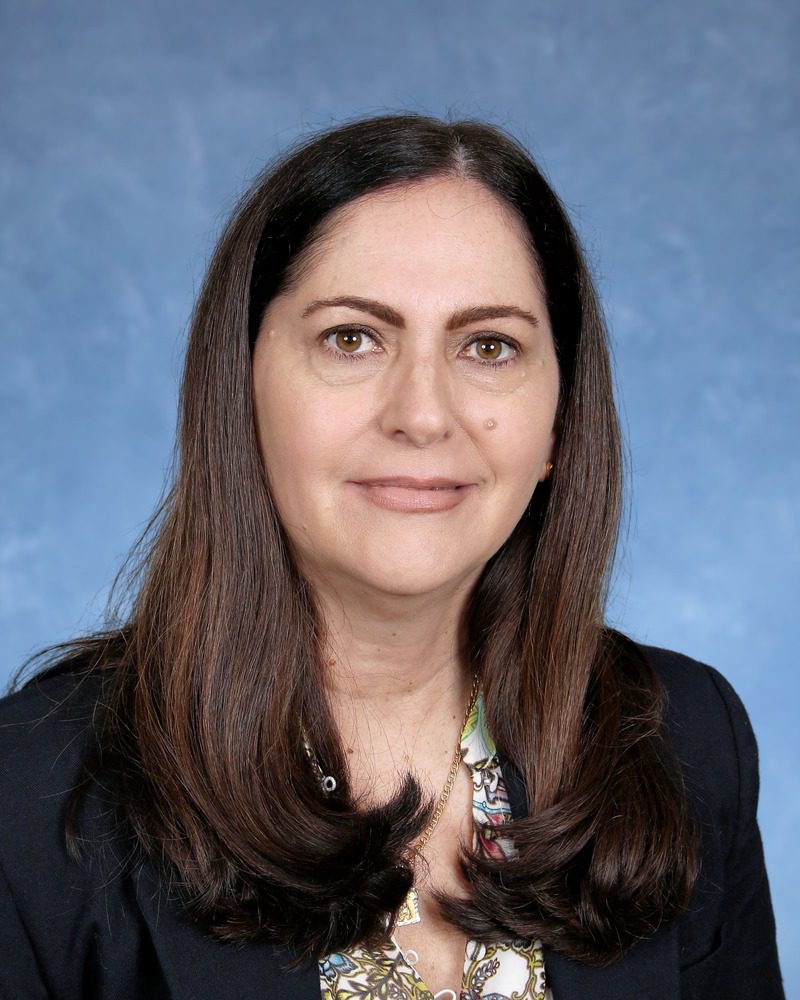 MRS. CARIDAD HERNANDEZ